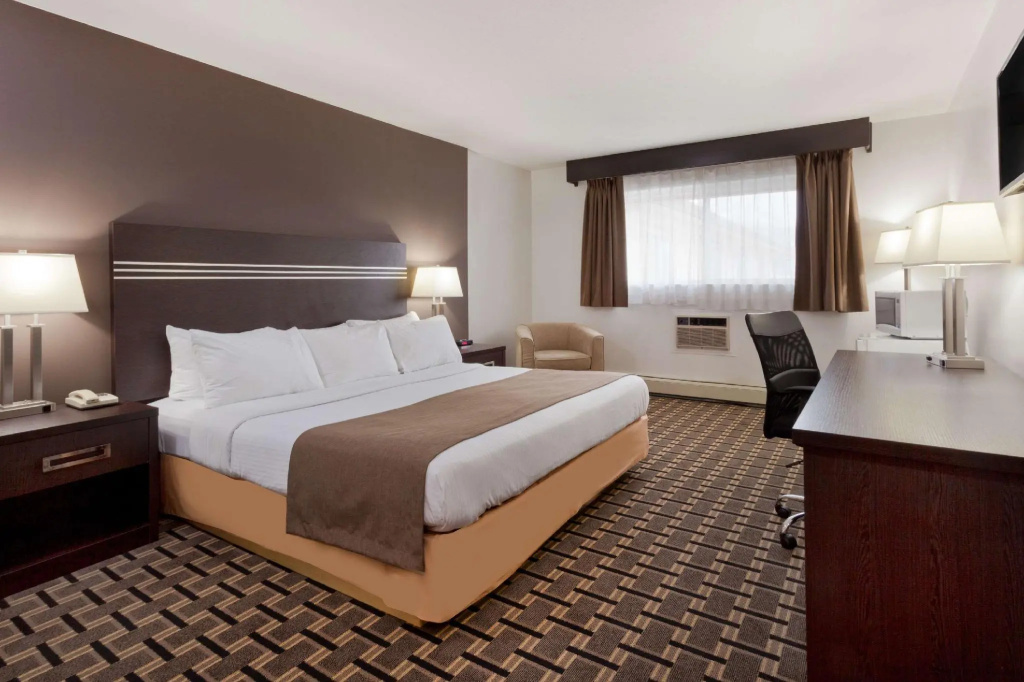 Standard Double room (full double bed)