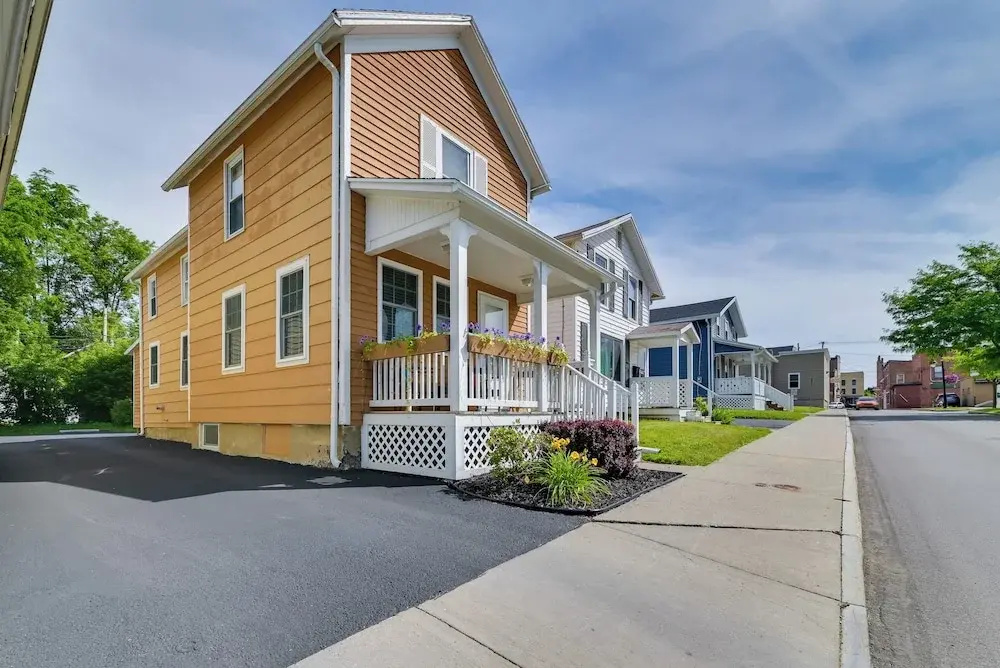 Walk to Parks & Dining: Cozy Canandaigua Home!