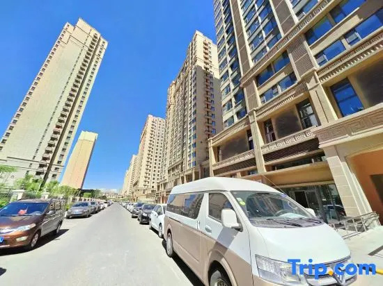 Roland Elegant Residence Homestay (Hohhot East Railway Station Guoneng Building)