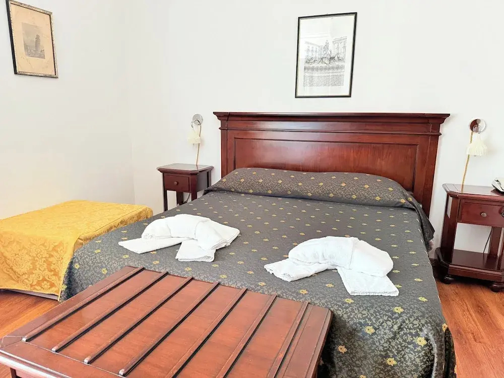 Economy Triple room