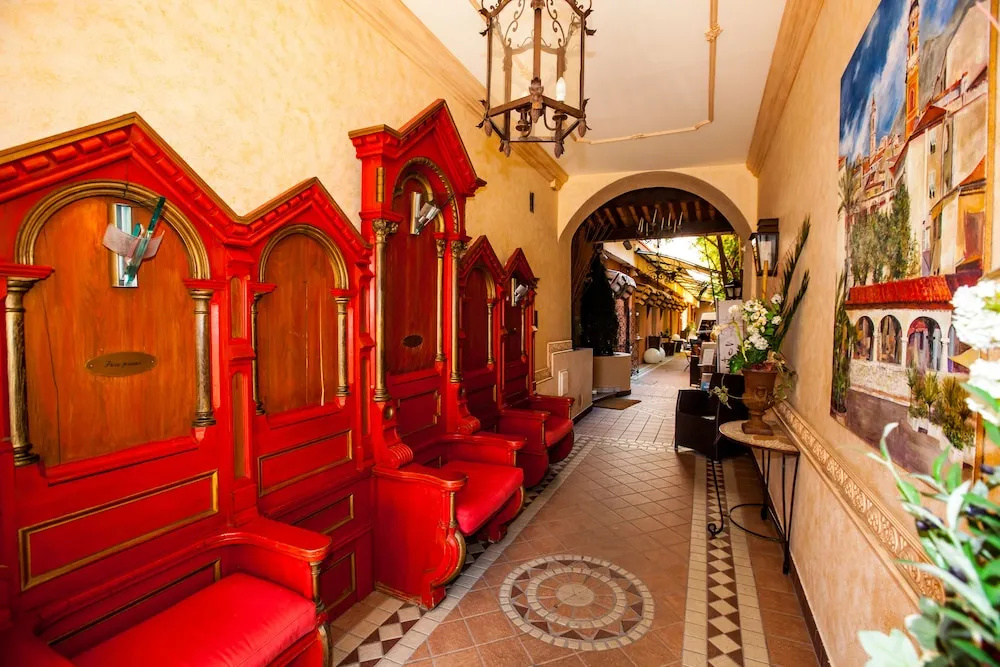 Hotel photo 2