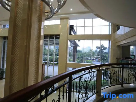 Balcony & Terrace