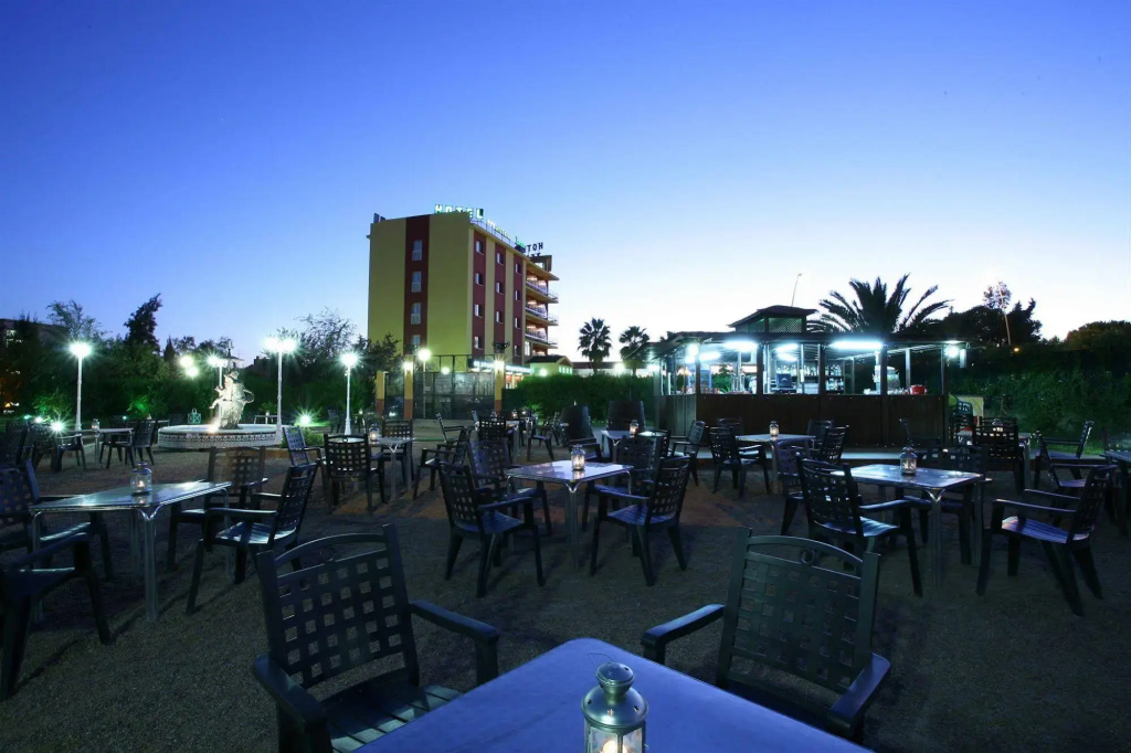 Hotel Zeus - Général