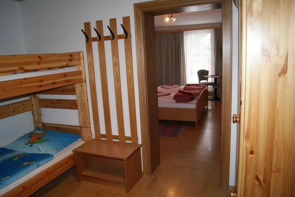 Edelsteinhotel Guniwirt - Photo 1