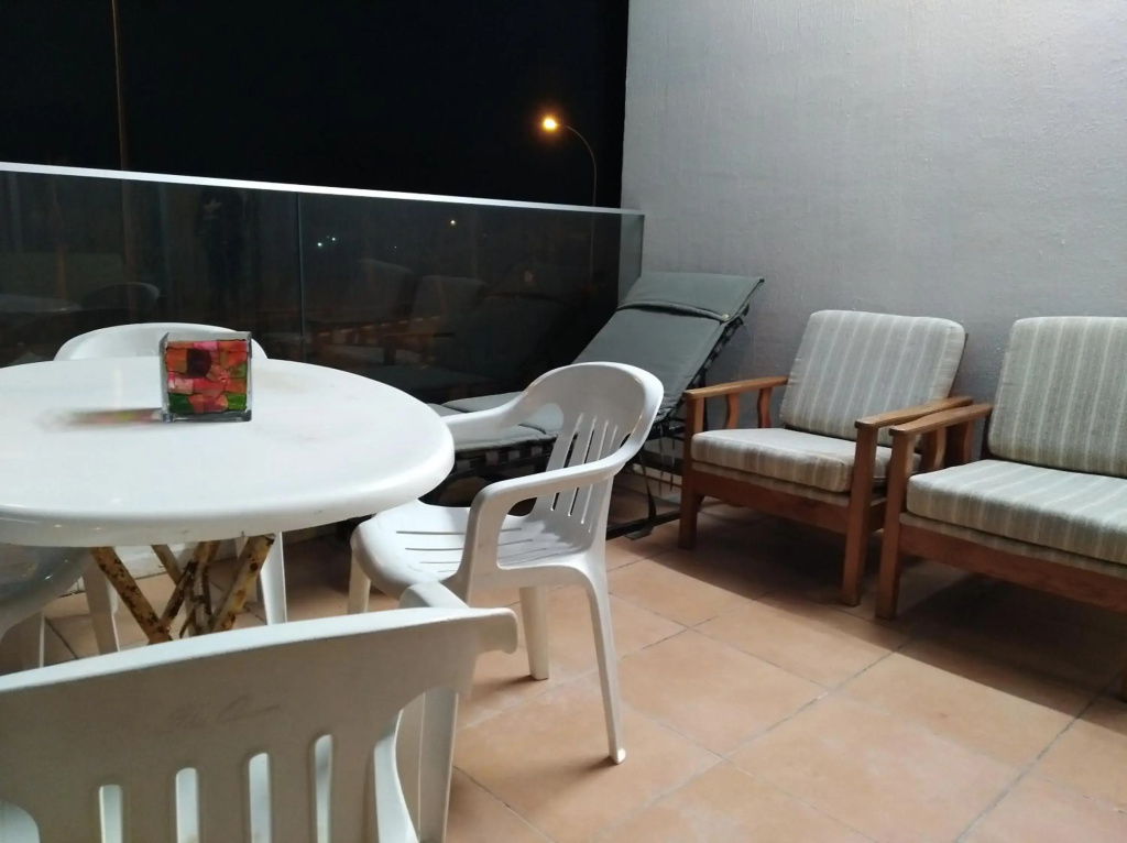 Larnaca, Pervolia 1 bedroom seaside apartment