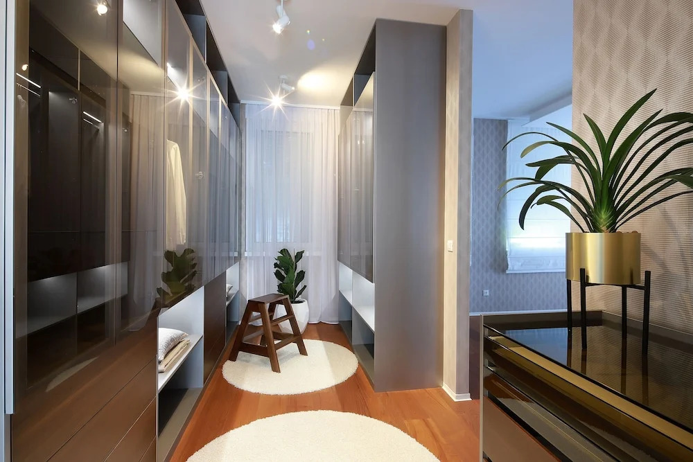 Premium Penthouse with Swimming Pool - фото 12