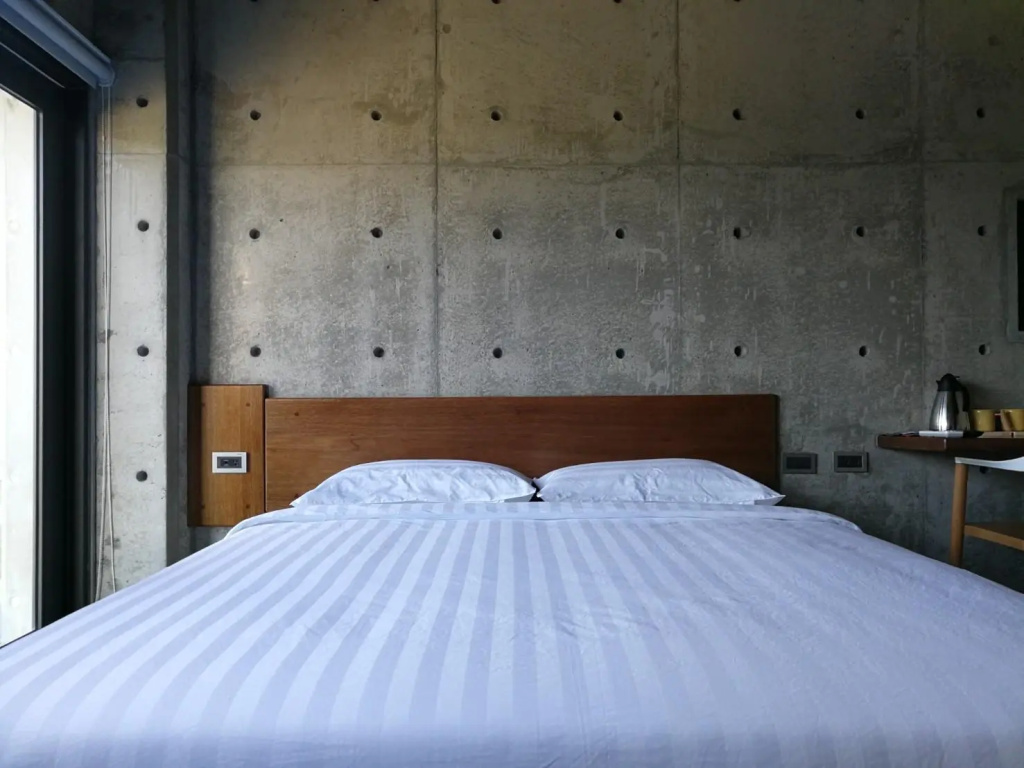 Premier room