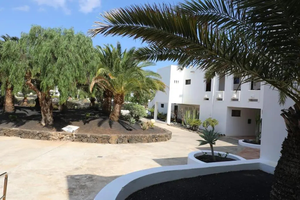 Casa Linda 2 bed apartment in Costa Teguise