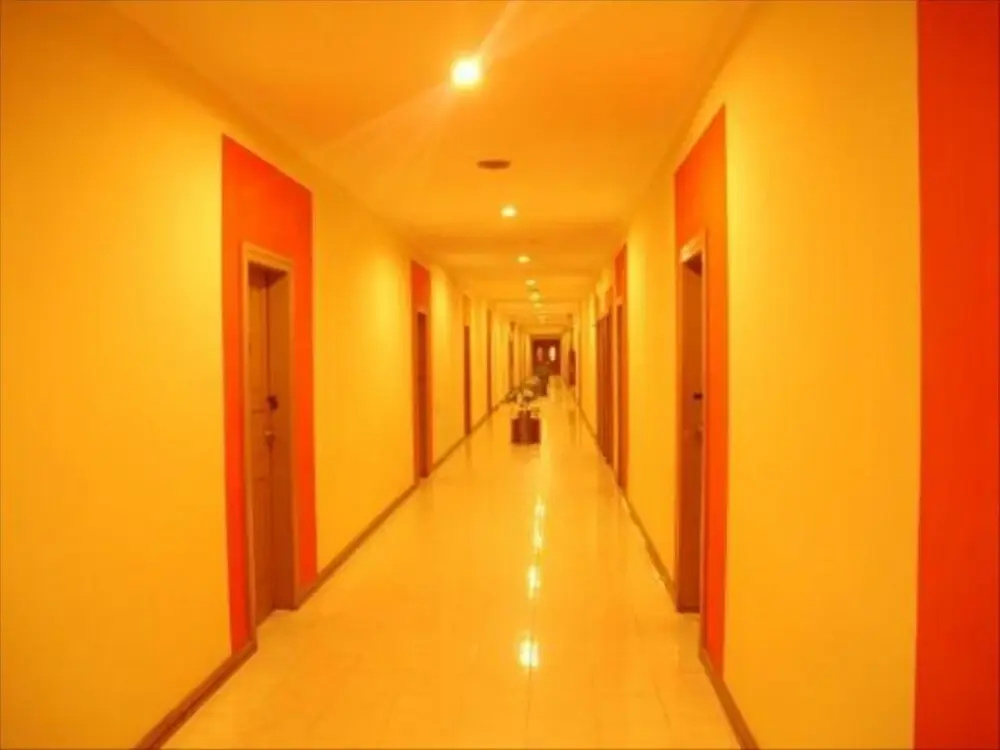 Citra Raya Hotel Banjarmasin - фото 7