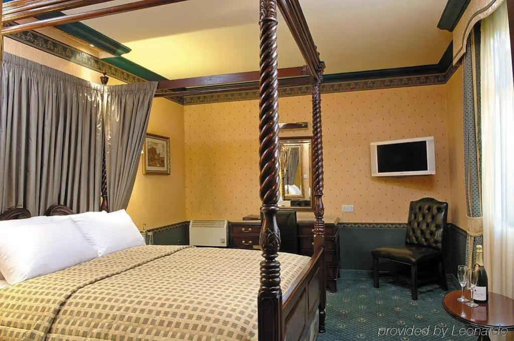 The Royal Toby Hotel - Général