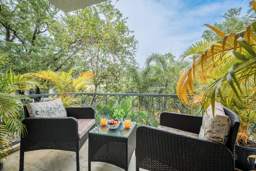 Staymaster Serenora 2BHK Apartment