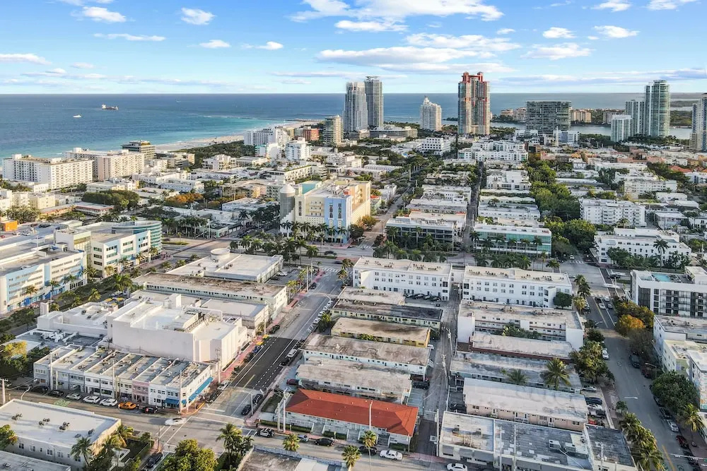 Charming Large Studio Near Ocean Dr - South Beach
