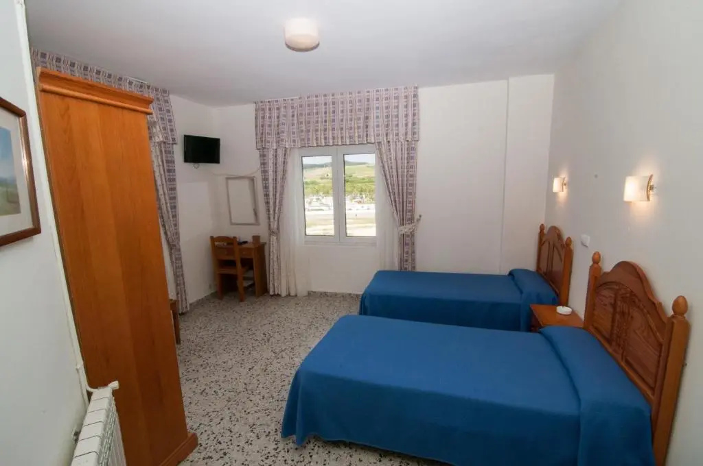 Economy room