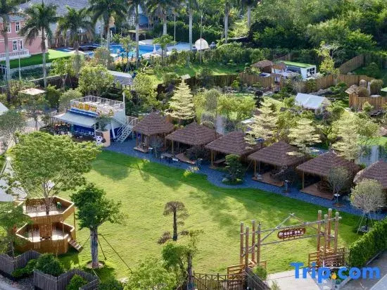 Qitingwan Camping Hotel