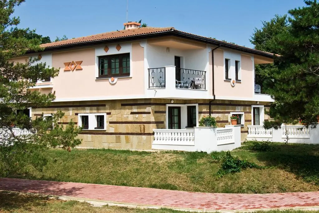 Holiday Village