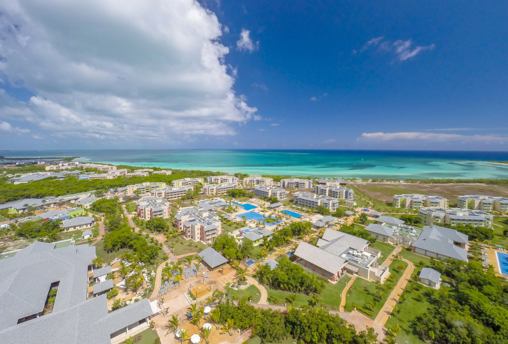 Beach & Waterfront