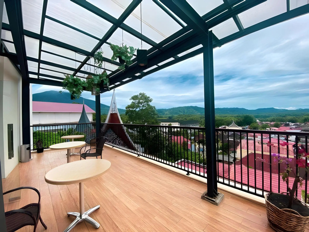 Hotel photo 18