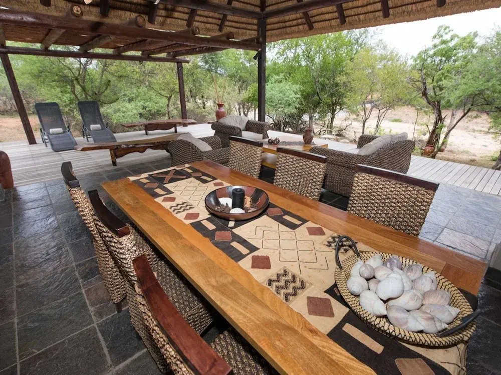 Luxury Villa With a Swimming Pool in Hoedspruit