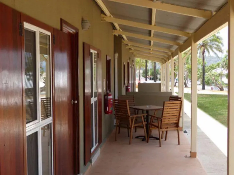 The Cocos Padang Lodge - Chambres