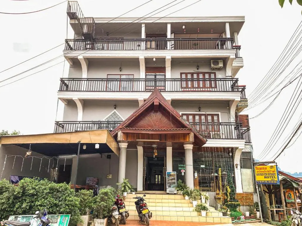 Bountang Mountain View Riverside Hotel