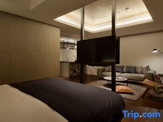 Hideout 사진 2