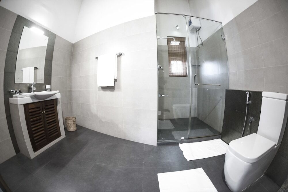 Villa White Queen