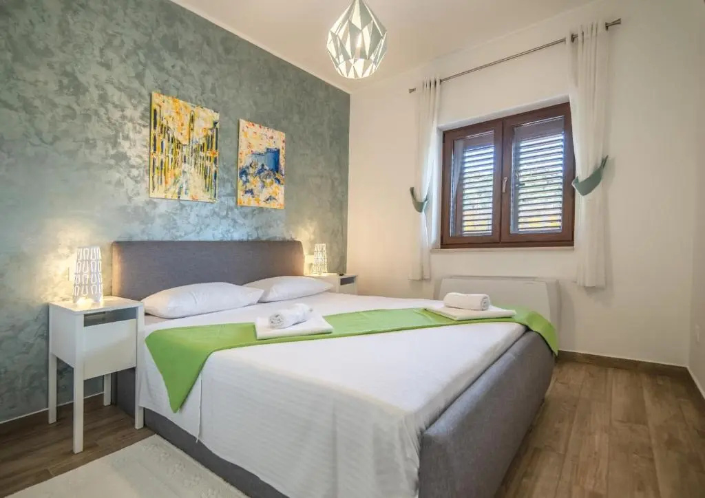Superior Apartment