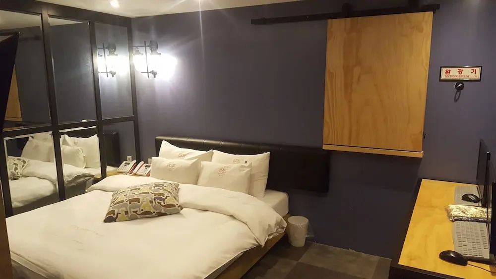Hotel photo 8