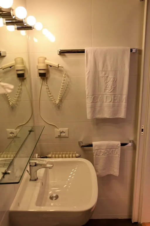 Hotel Accademia Trento - Chambres