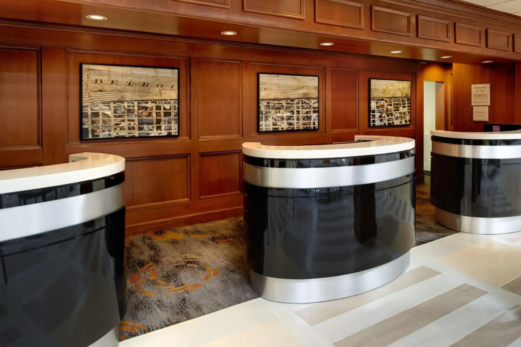DoubleTree by Hilton Detroit - Dearborn - фото 16