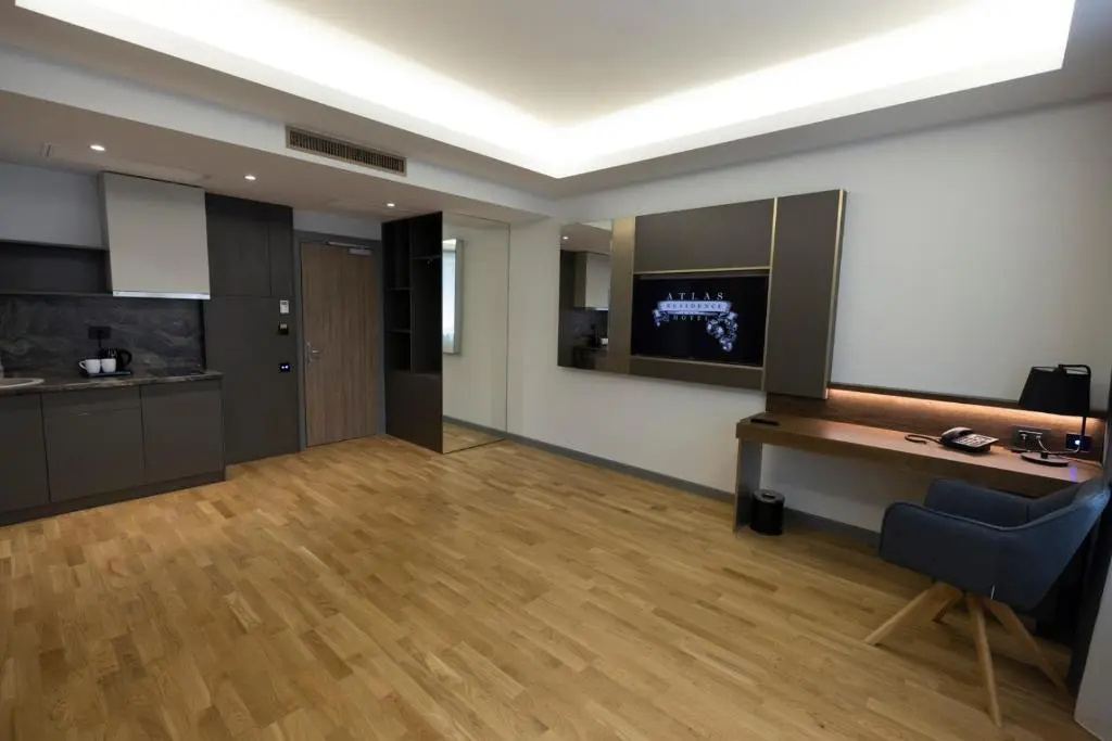 Deluxe Apartment