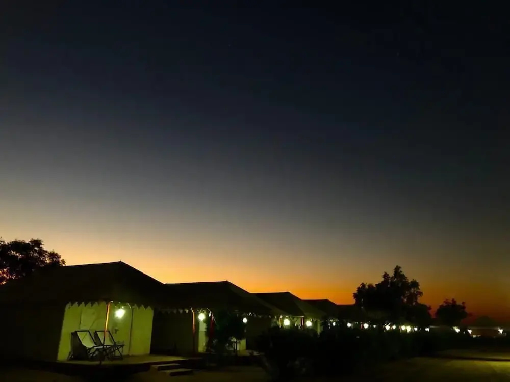 Sam Resort and Camp