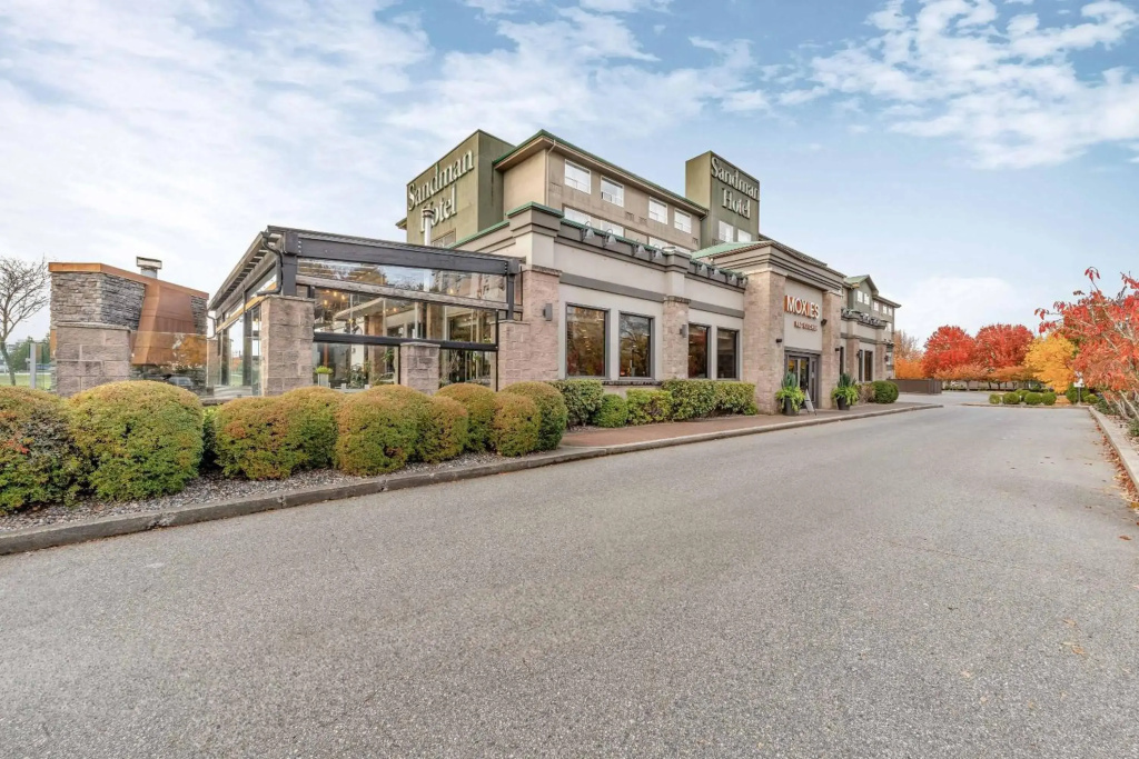 Sandman Hotel & Suites Vancouver Airport