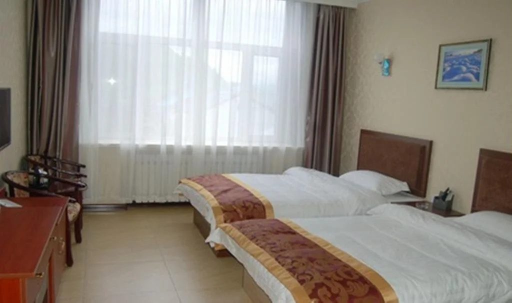 Longtai Inn