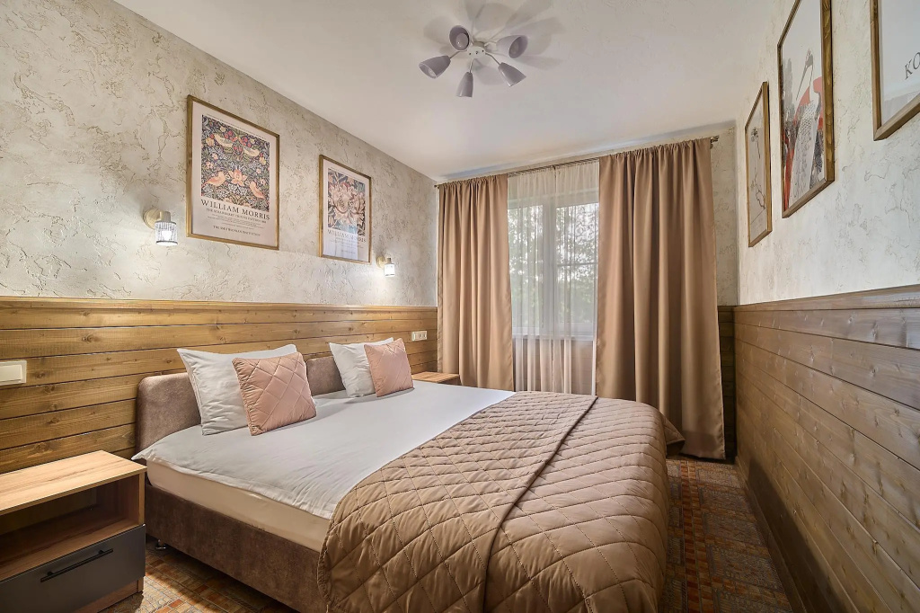 2 Rooms Double room (full double bed)