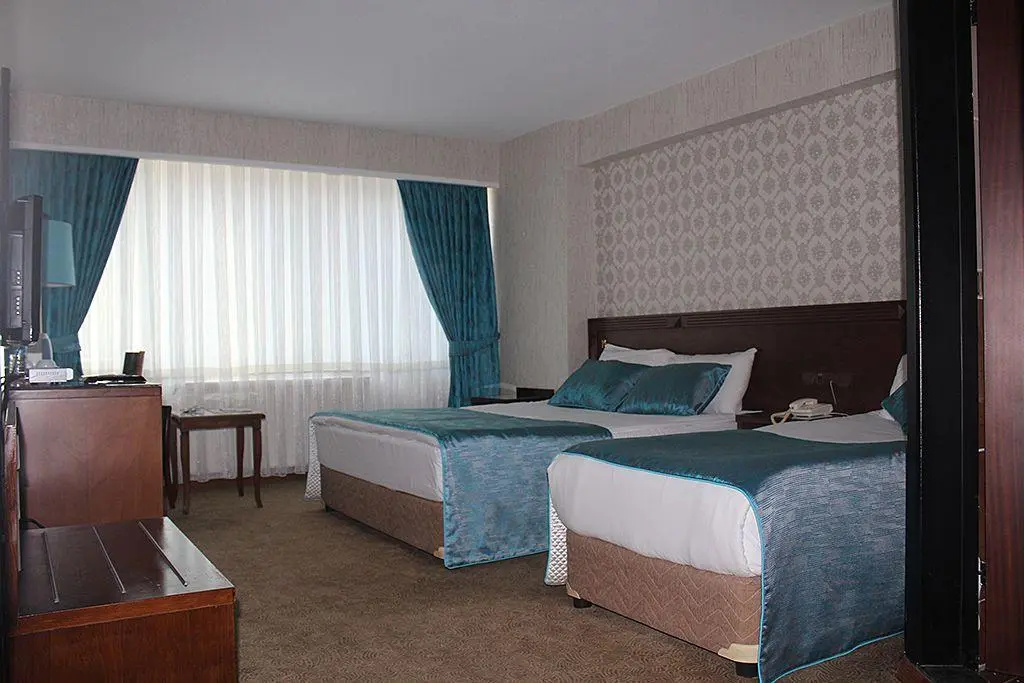 Hotel photo 2