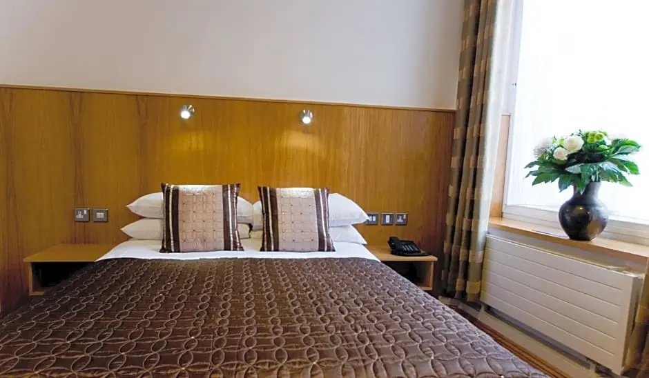 Blooms Hotel - Chambres