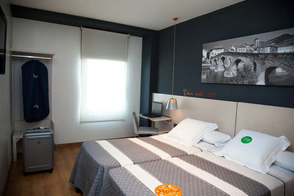 Hotel Bed4U Tudela - Chambres
