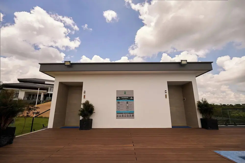 The Pine Mansion
