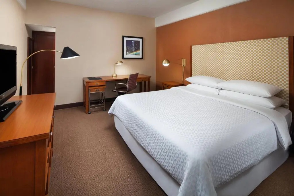 Four Points by Sheraton Los Angeles International Airport (USA) - Chambres