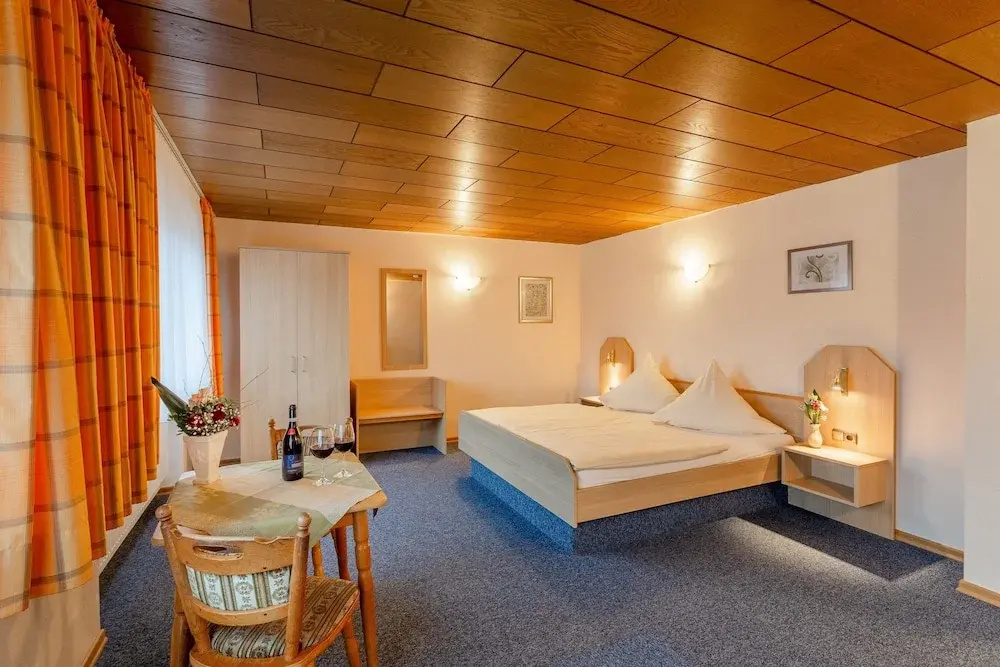 Comfort room