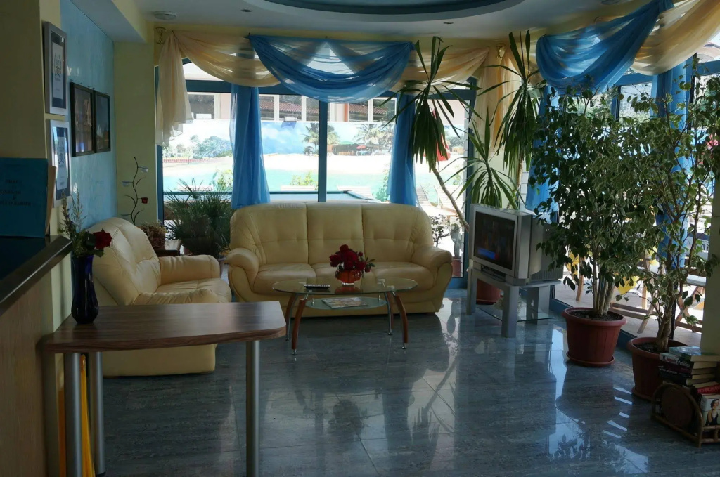 Hotel photo 2