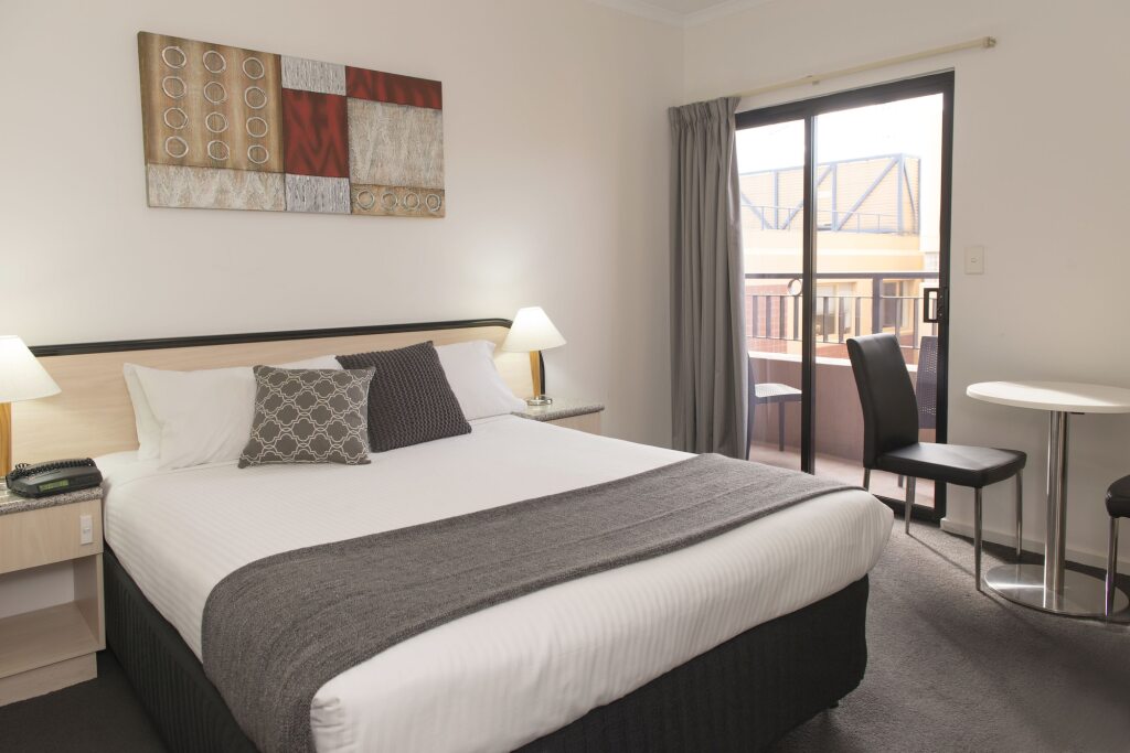 Adelaide Riviera Hotel by null