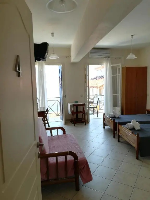Studio with sea view