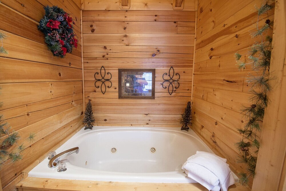 Отель Lil Bit of Heaven by Eagles Ridge Resort, фото 10