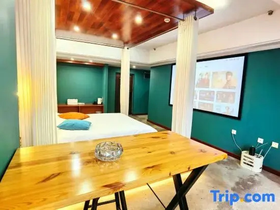 Standard Double room with view (full double bed)