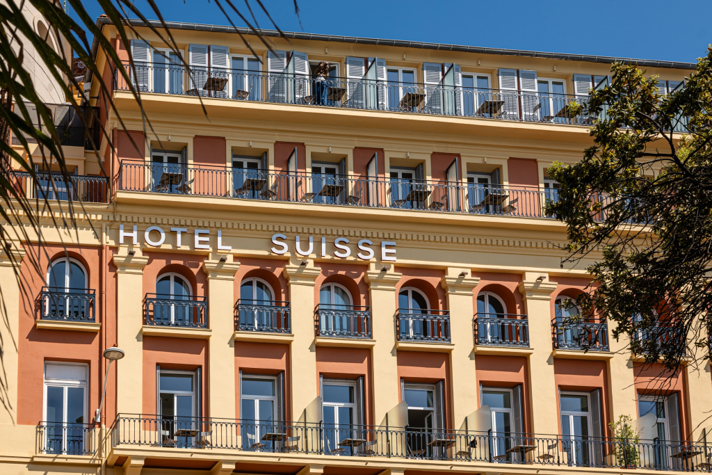 Hôtel Suisse — фото