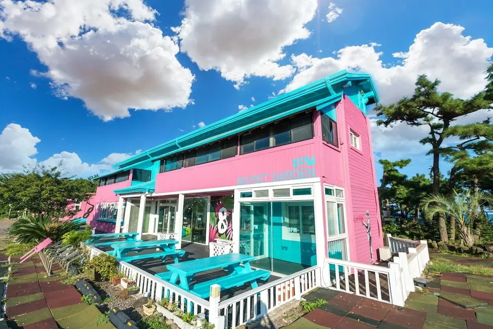8PM Party Guesthouse Seongsan-Hostel