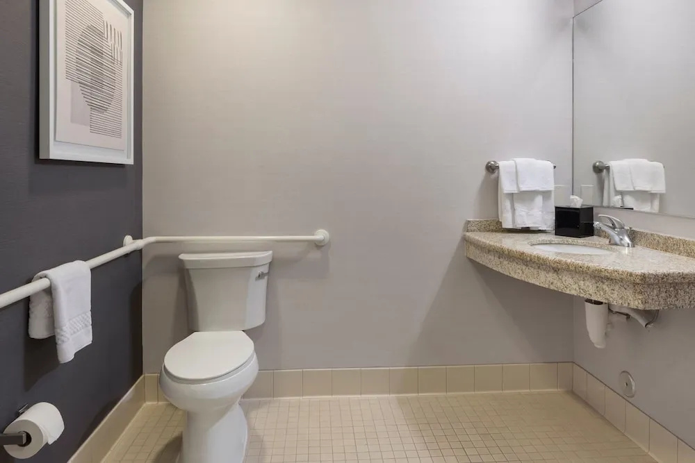Courtyard by Marriott Long Beach Airport - Chambres