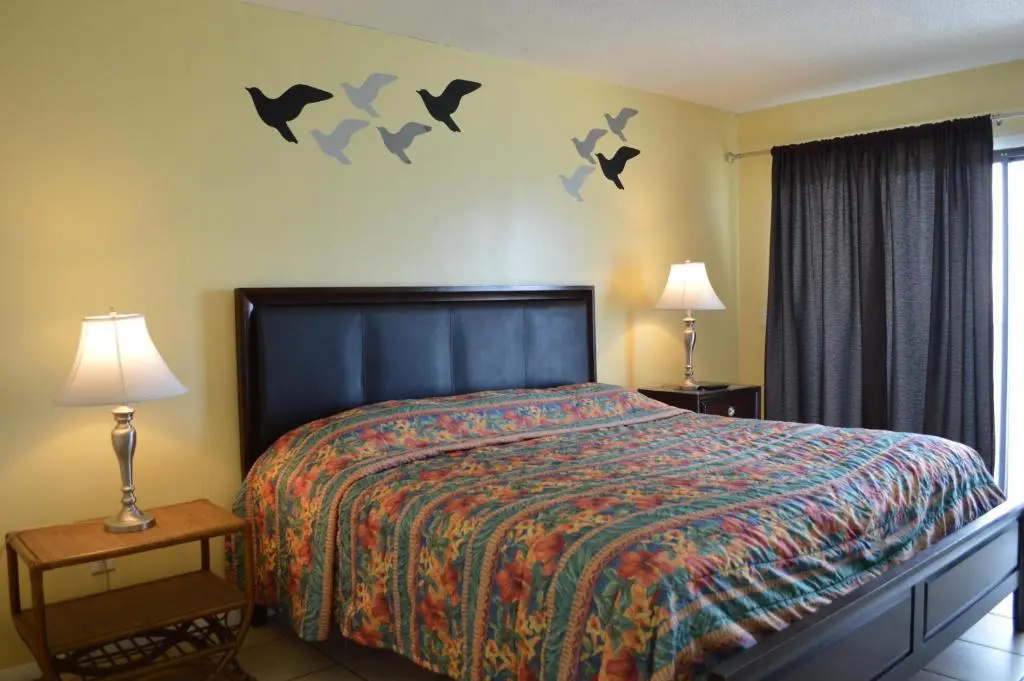 The Summit Condominiums - Chambres